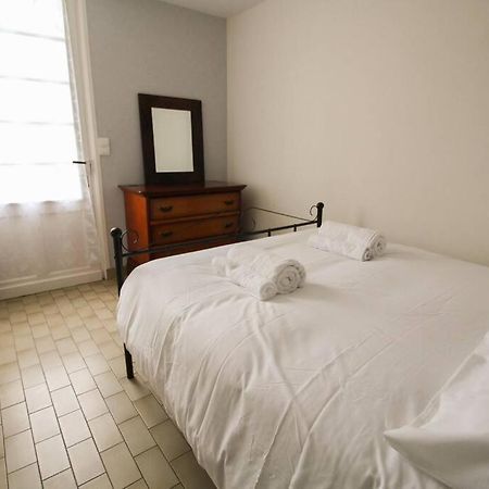 Апартаменти Joli T3 Renove / Wifi / Grand Parking La Couronne  Екстер'єр фото